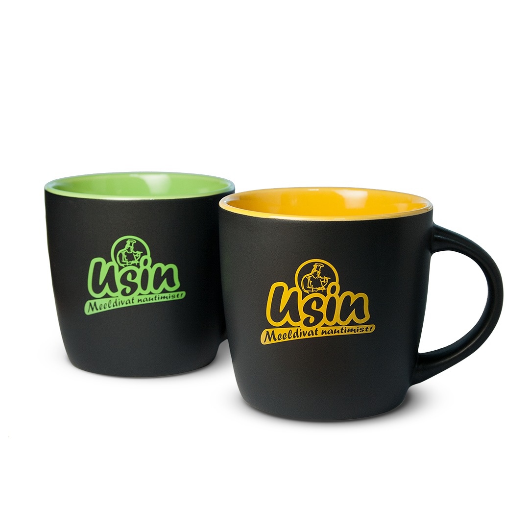 Usina mugs, color of the print selected similar to the color of the contents of the mug.